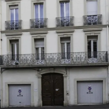 Apartamento Saëns 2-t4 De Plein Pied Avec Balcon - Garage Privé Optionnel - Centre Historique Et Plages à 16km ! *