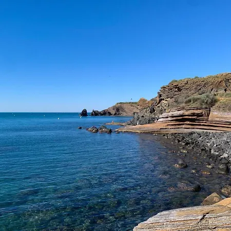 Belle Étape-Meublé de Tourisme 3 étoiles -Résidence Les Logis de Béziers-Garage optionnel-Cœur de ville-Plages à 16km ! Appartamento