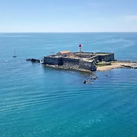 Belle Étape-Meublé de Tourisme 3 étoiles -Résidence Les Logis de Béziers-Garage optionnel-Cœur de ville-Plages à 16km ! Appartamento